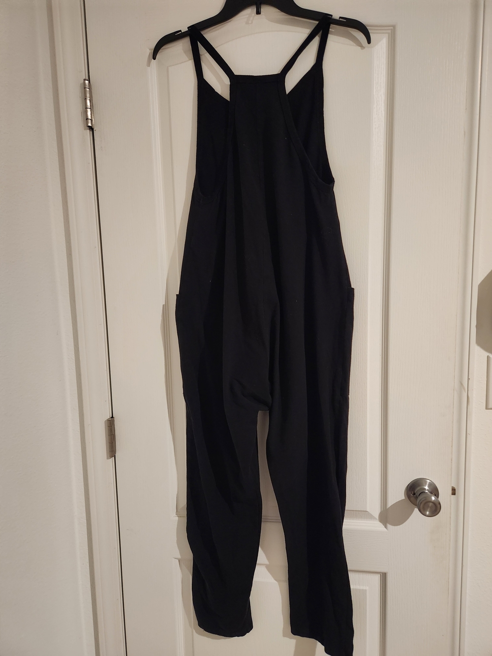 Relaxed Black Women's Pocket Jumpsuit - Picture 2 of 4